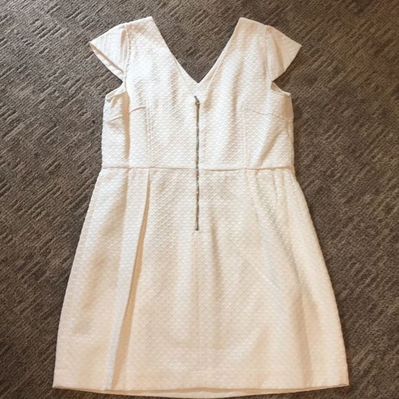 Worthington Cream Patterned Tulip Dress Sz 16 - Picture 6 of 10